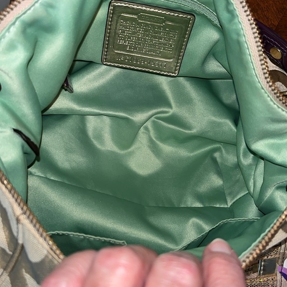 Coach Poppy Rare 15311 signature C Tan & Gold Op Art Graffiti vinyl & Bling - Picture 12 of 17